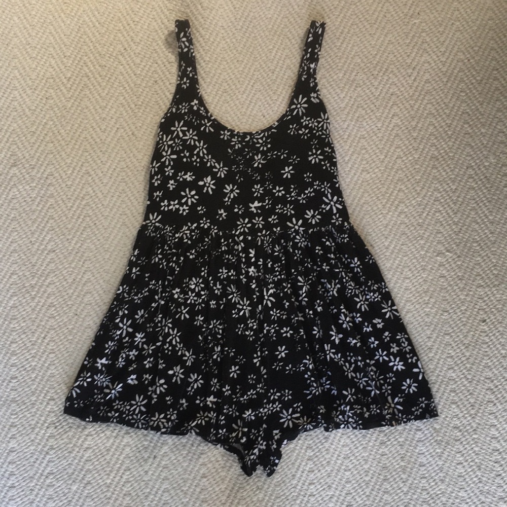 Volcom romper